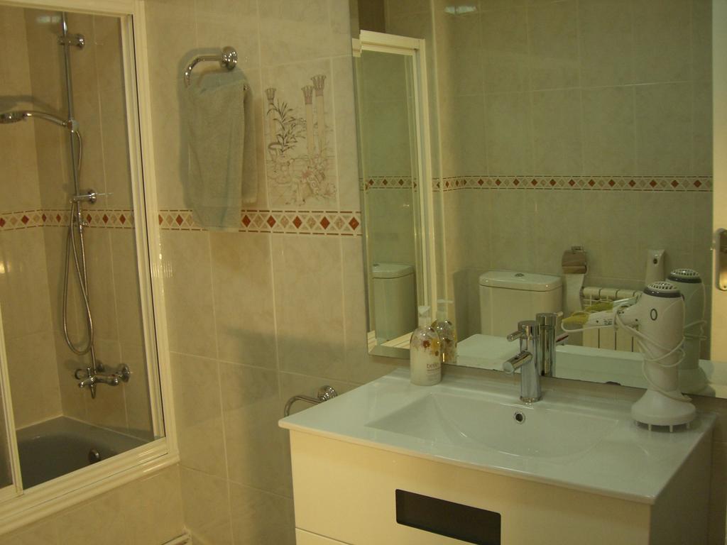 Pension Aqua Rooms Portomarín Extérieur photo
